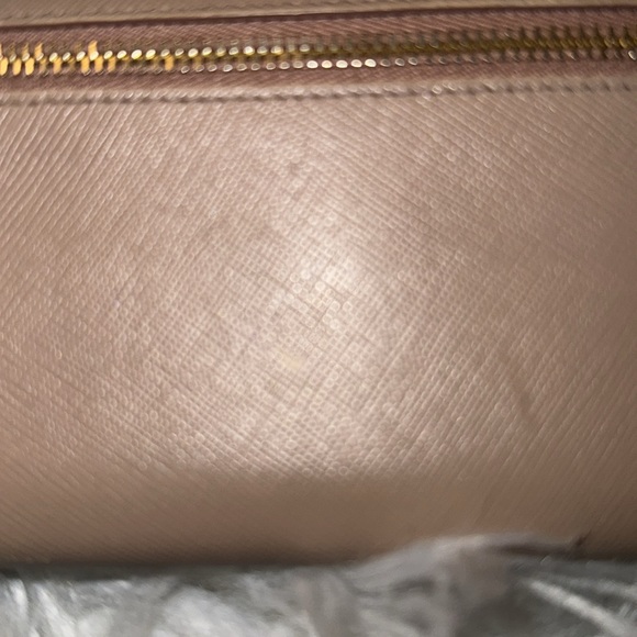 Prada Logo Plaque Saffiano Leather wallet GUC - Picture 12 of 13